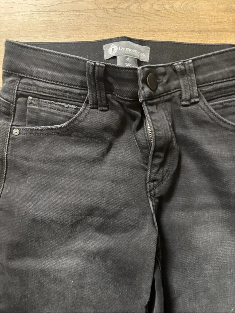 Democracy Straight Black Leg Jeans Ab Technology Solution